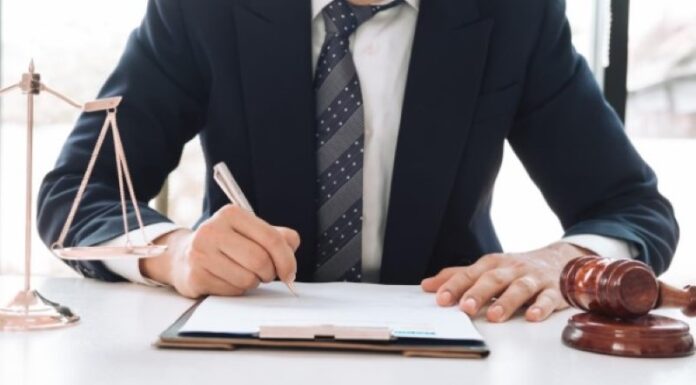 איך מסדירים חובות קיימים דרך מערכת ההוצאה לפועל?